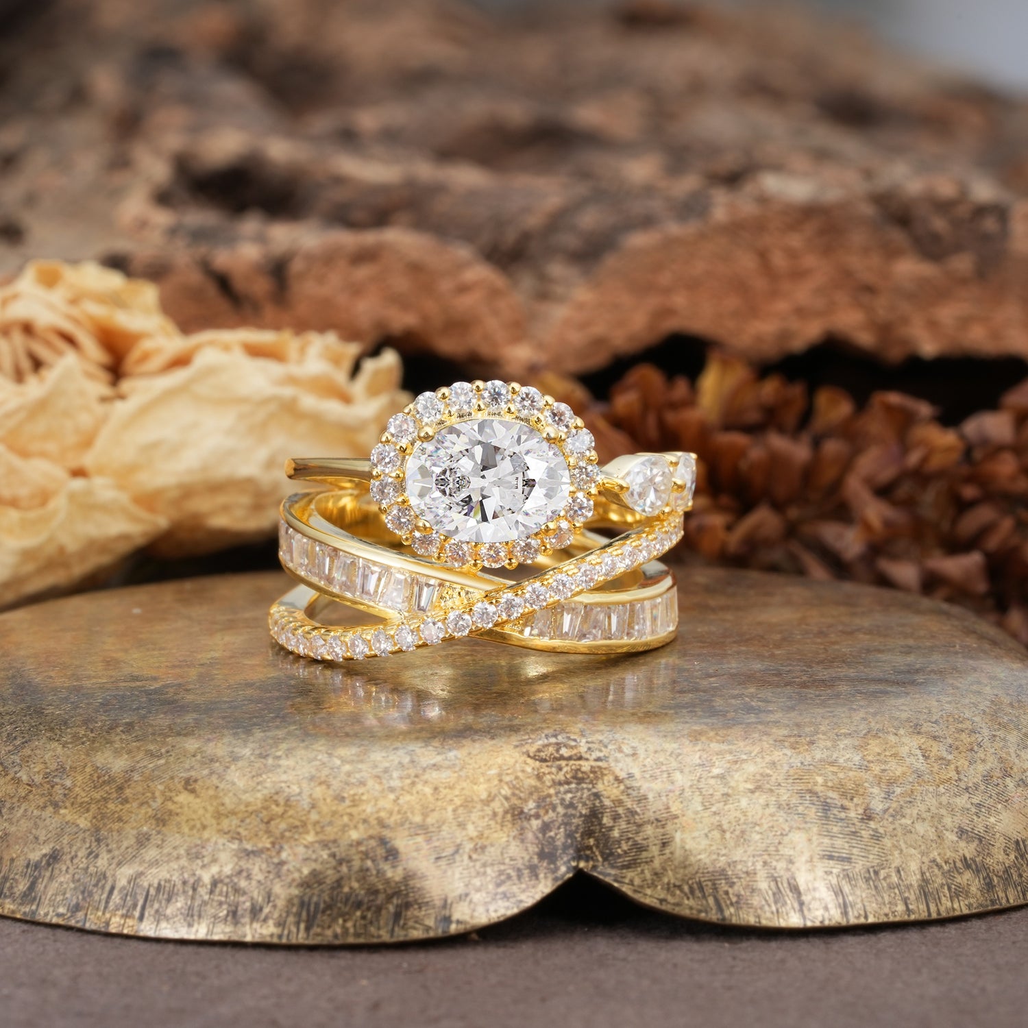 Vintage-Luxury Entwined 4-Prong Oval Cut Moissanite Engagement Ring - Additional view