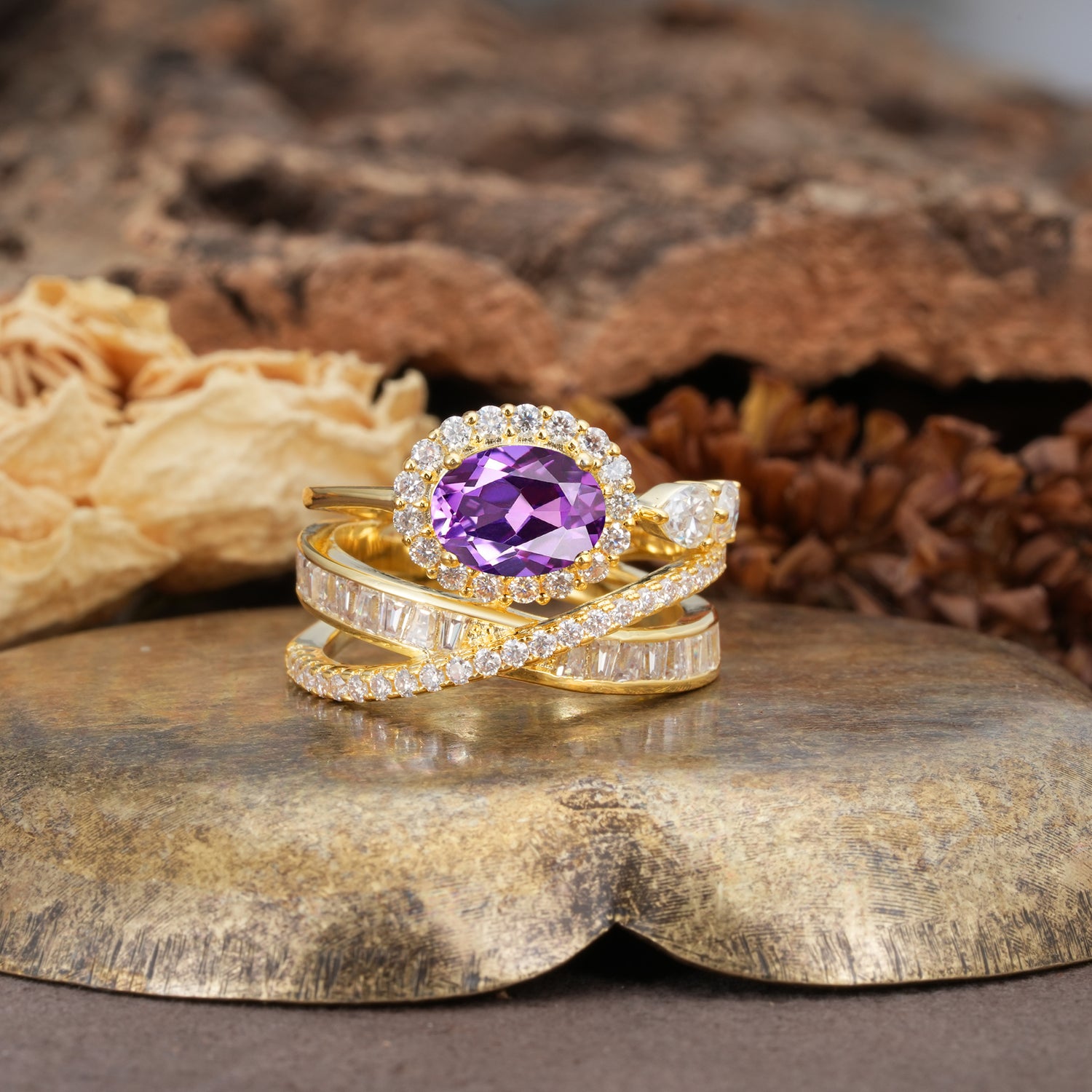 Vintage-Luxury Entwined 4-Prong Oval Cut Amethyst Engagement Ring