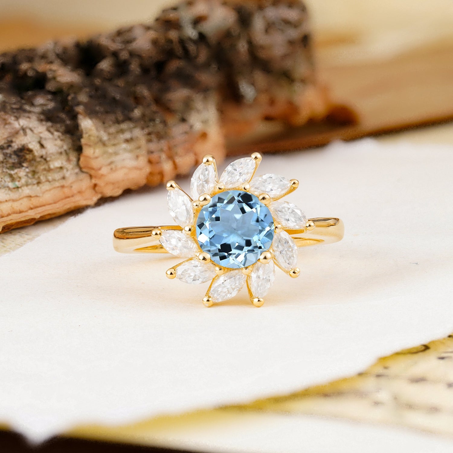 Nature-Inspired Classic Flower-Shaped 4-Prong Round Cut Aquamarine Engagement Ring