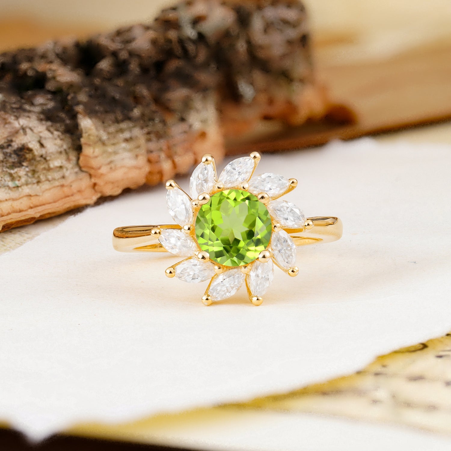 Nature-Inspired Classic Flower-Shaped 4-Prong Round Cut Peridot Engagement Ring
