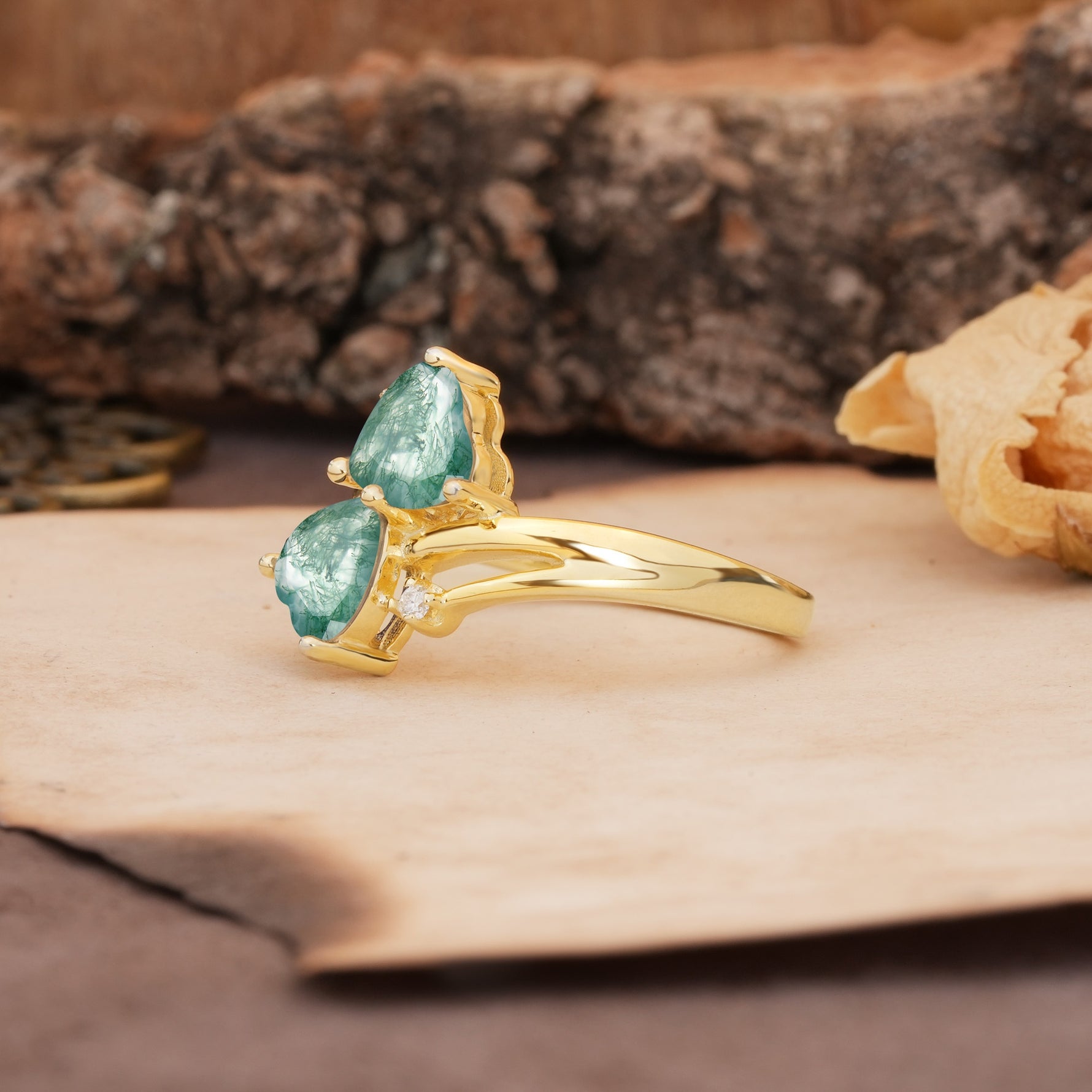 Classic Twisted 3-Prong Double Heart Cut Moss Agate Engagement Ring - Additional view