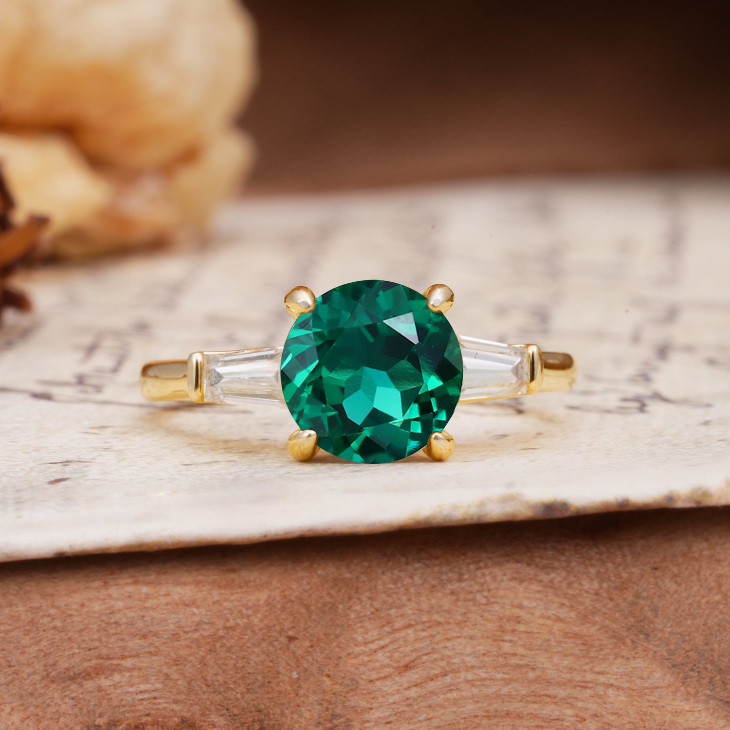 Classic, Minimalist 4-Prong Round Cut Emerald Three Stones Wedding Ring