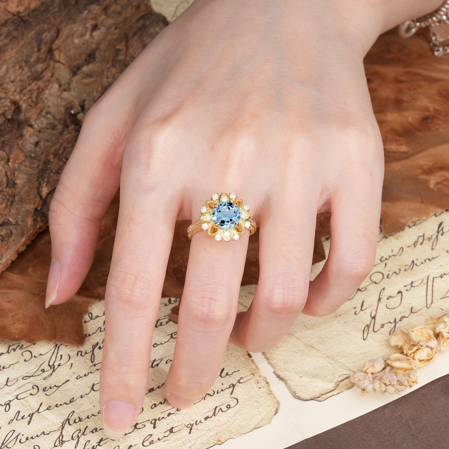 Nature-Inspired, Luxurious Floral Design, 4-Prong Round Cut Aquamarine Engagement Ring