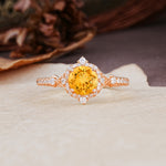 Luxurious Vintage 4-Prong Round Cut Citrine Engagement Ring - Additional view