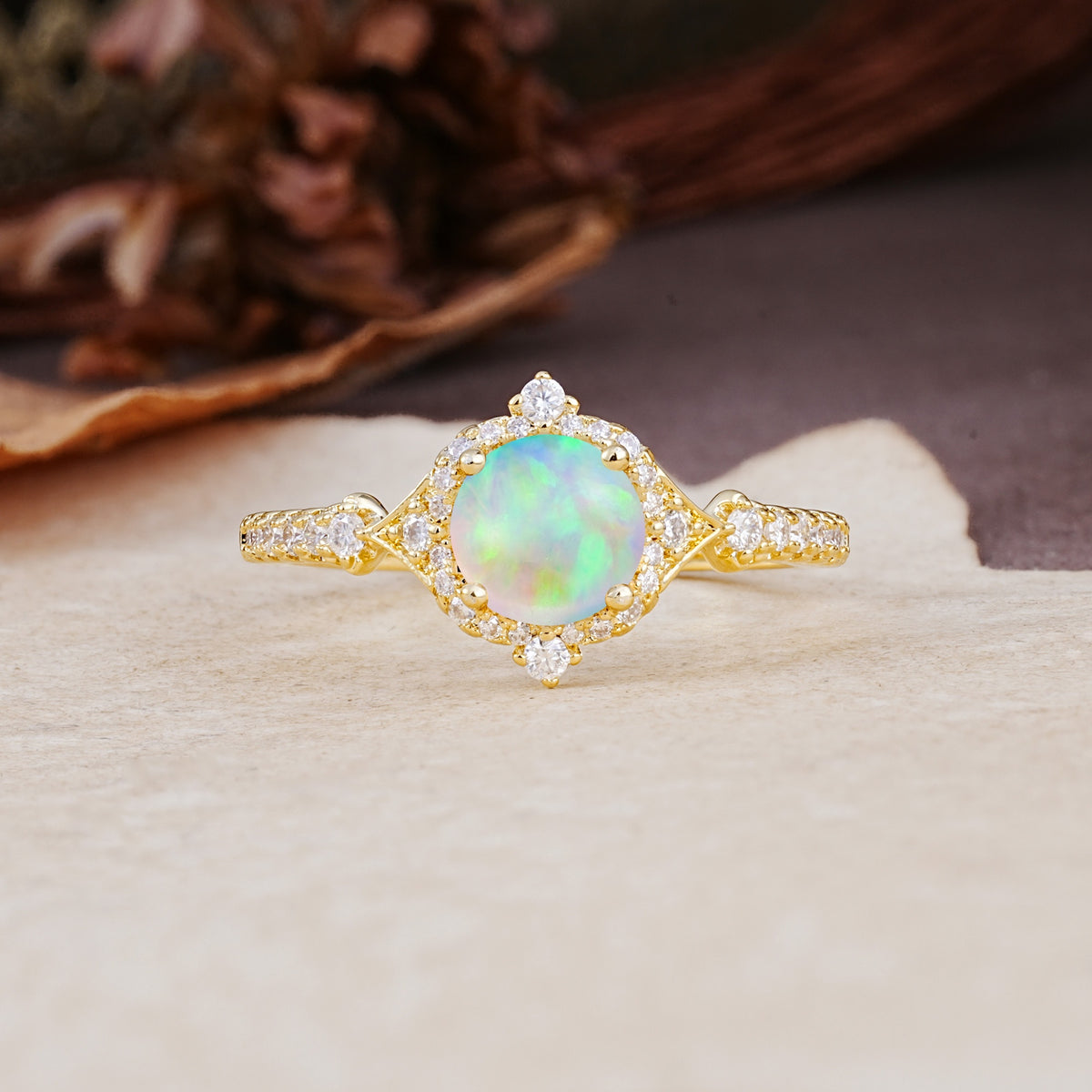 Luxurious Vintage 4-Prong Round Cut Fire Opal Engagement Ring - Additional view