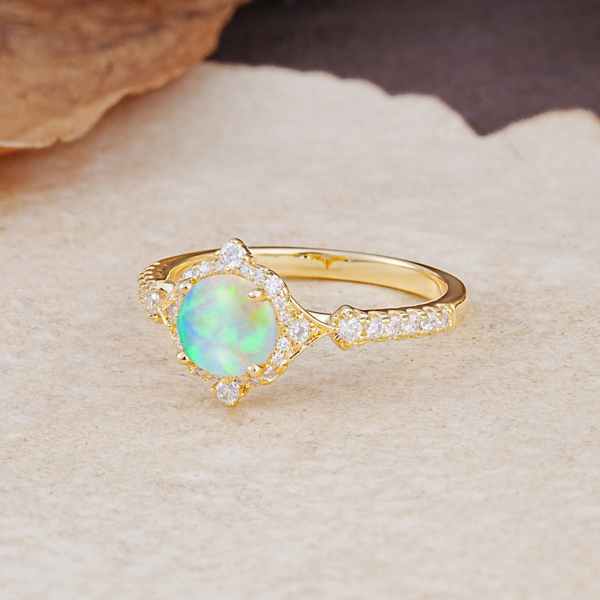 Luxurious Vintage 4-Prong Round Cut Fire Opal Engagement Ring - Additional view