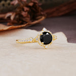 Luxurious Vintage 4-Prong Round Cut Black Onyx Engagement Ring - Additional view