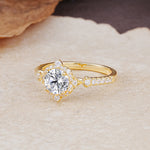 Luxurious Vintage 4-Prong Round Cut Lab Diamond Engagement Ring - Additional view
