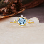 Luxurious Vintage 4-Prong Round Cut Aquamarine Engagement Ring - Additional view