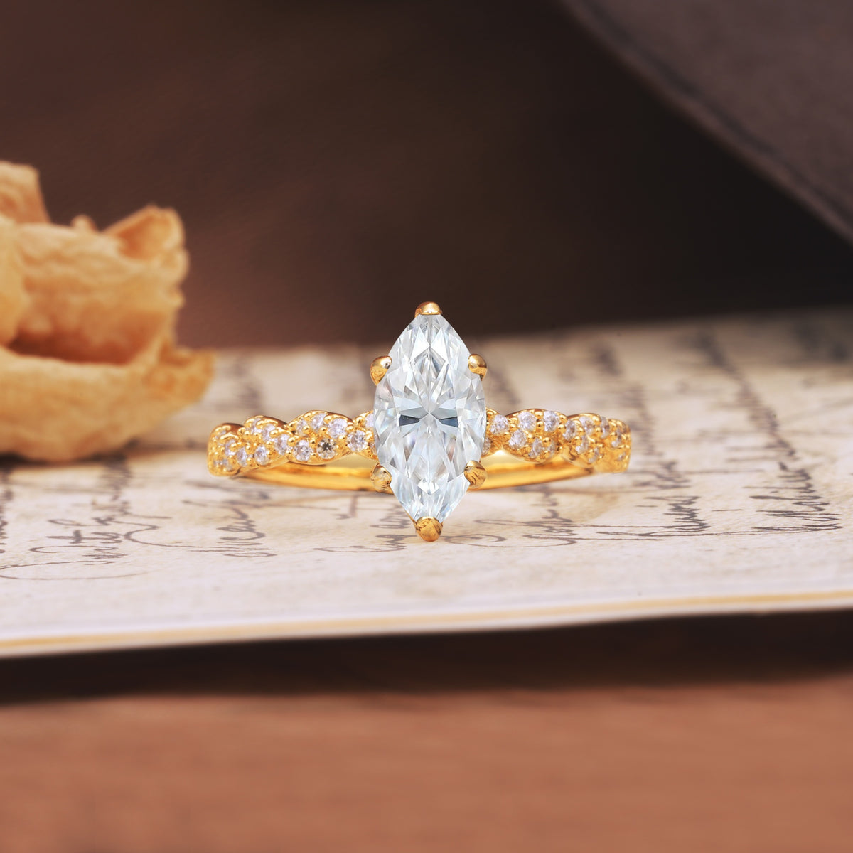 Classic Simple 8-Prong Princess Cut Moissanite Engagement Ring - Additional view