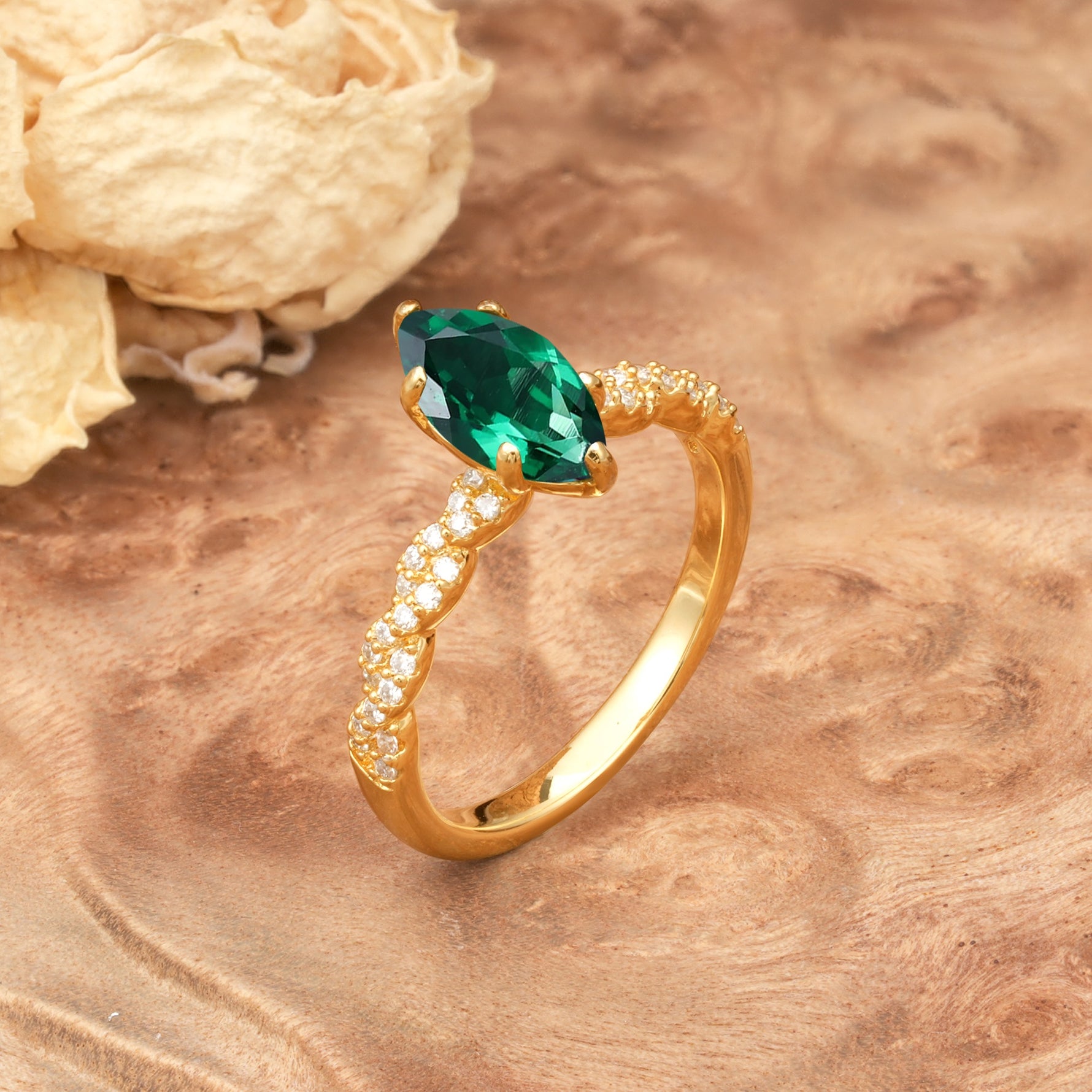Classic Simple 8-Prong Princess Cut Emerald Engagement Ring - Additional view