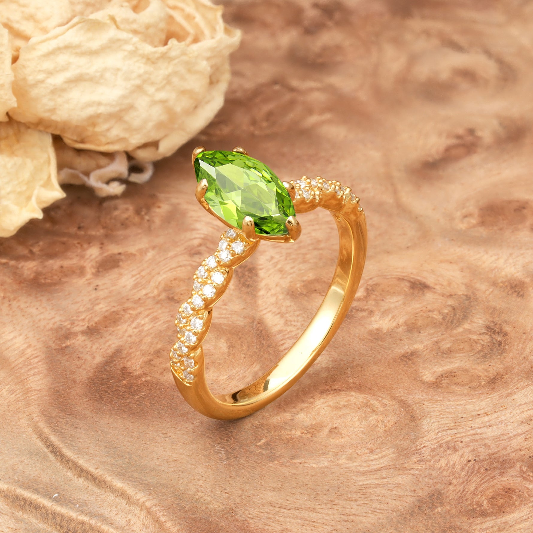 Classic Simple 8-Prong Princess Cut Peridot Engagement Ring - Additional view