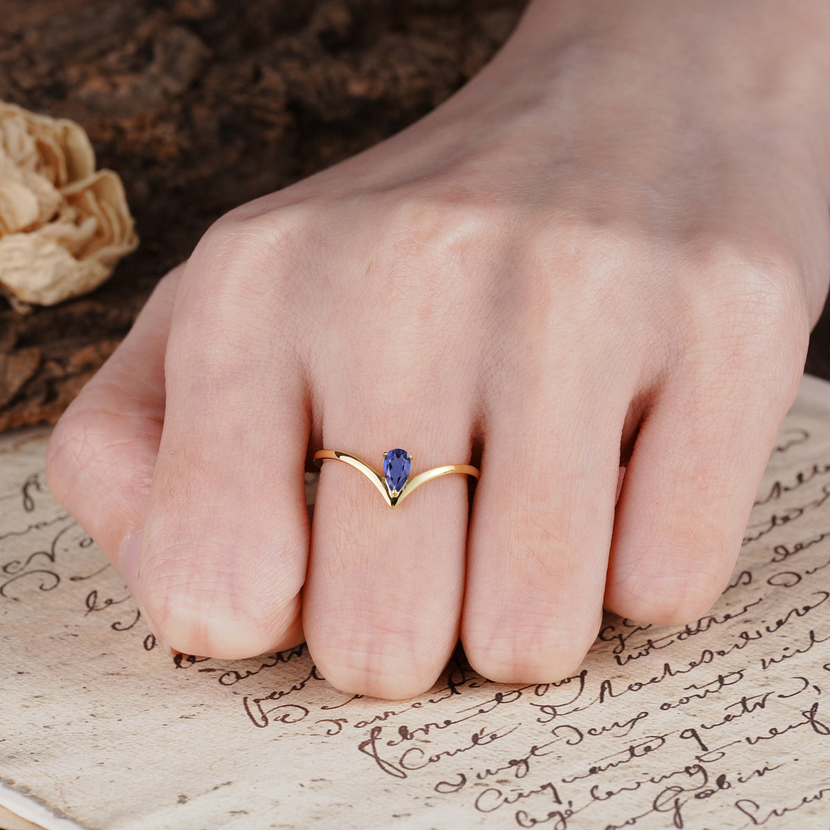 Unique 3-Prong Pear Cut Tanzanite Engagement Ring - Additional view