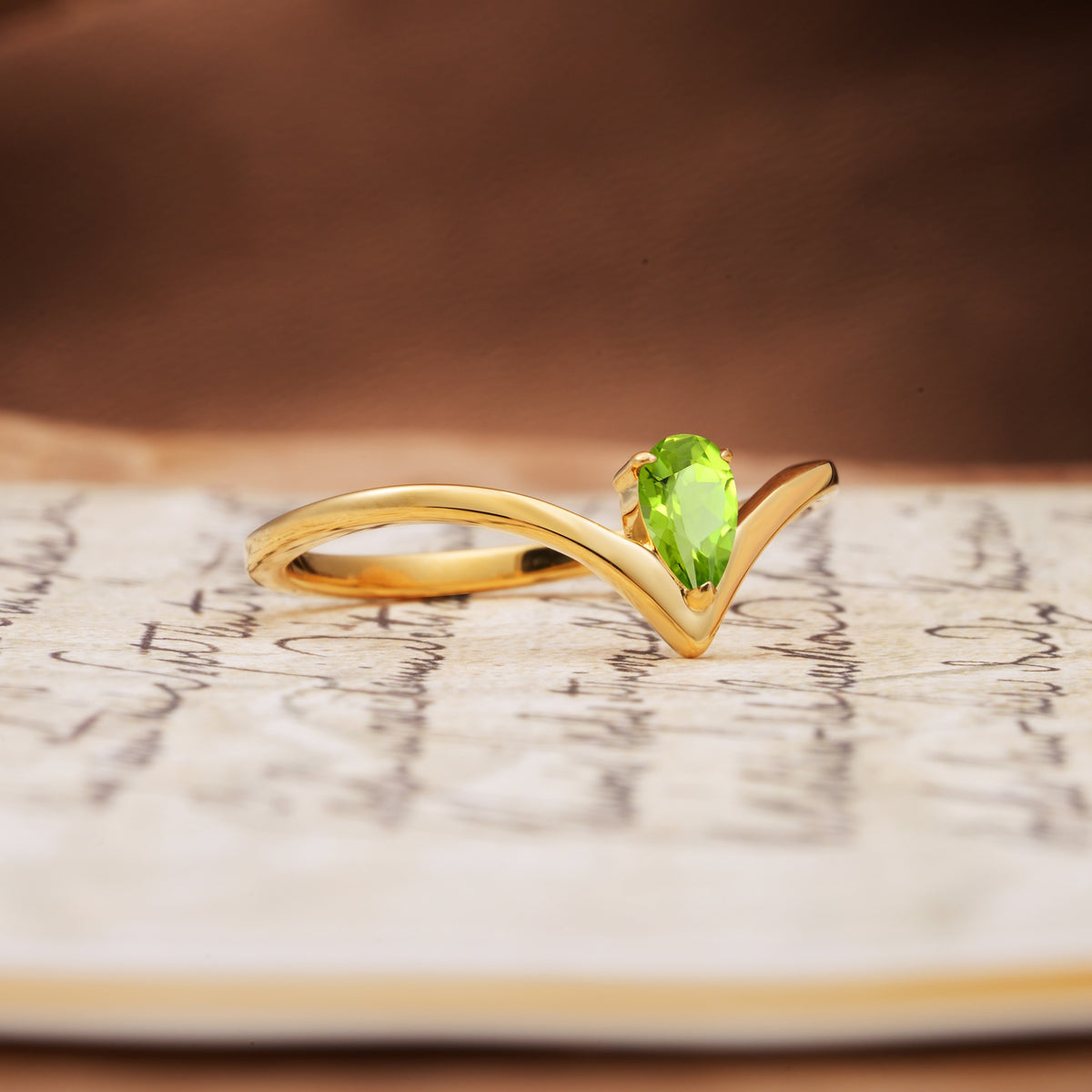 Unique 3-Prong Pear Cut Peridot Engagement Ring - Additional view