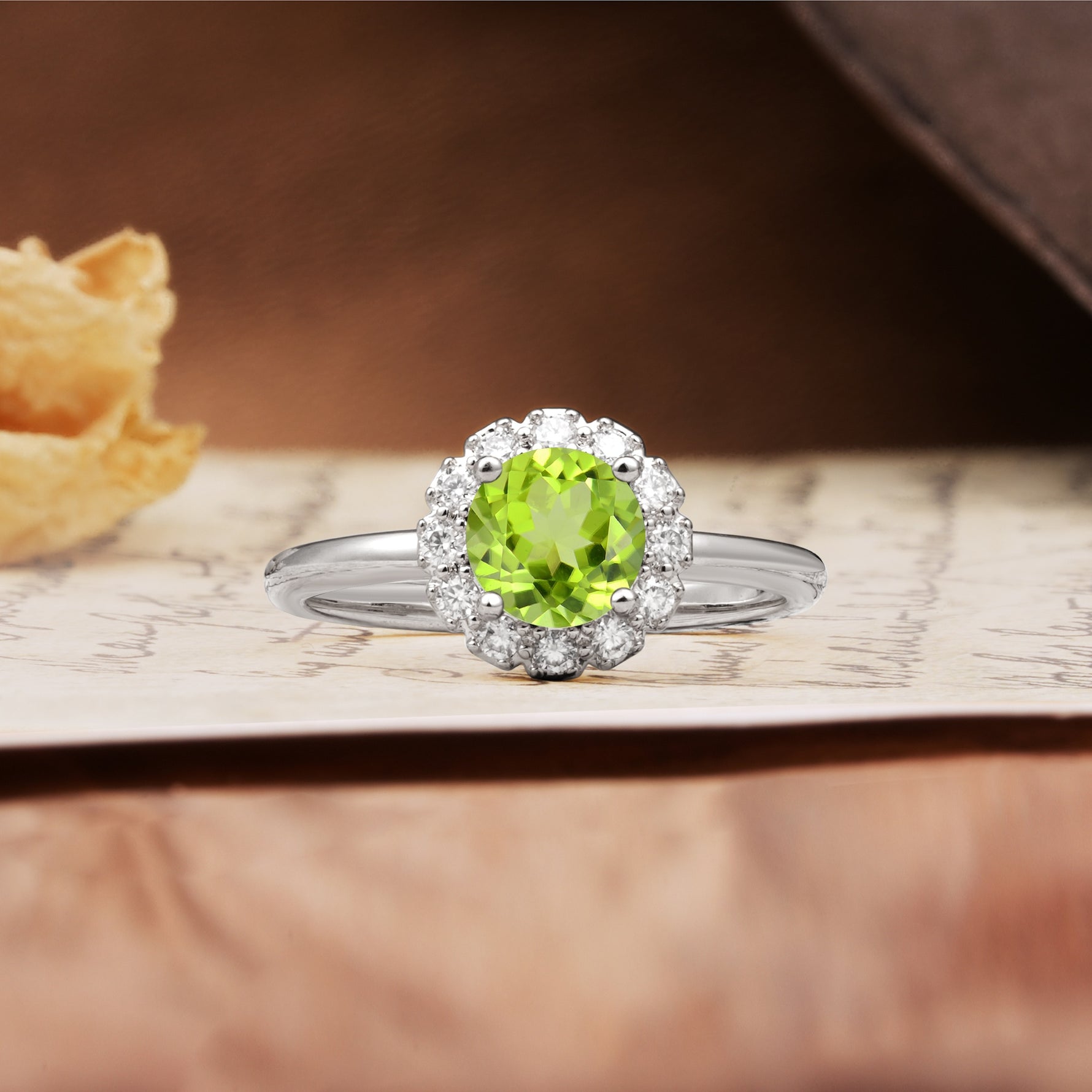 Classic Retro Unique 4-Prong Round Cut Peridot Engagement Ring - Additional view
