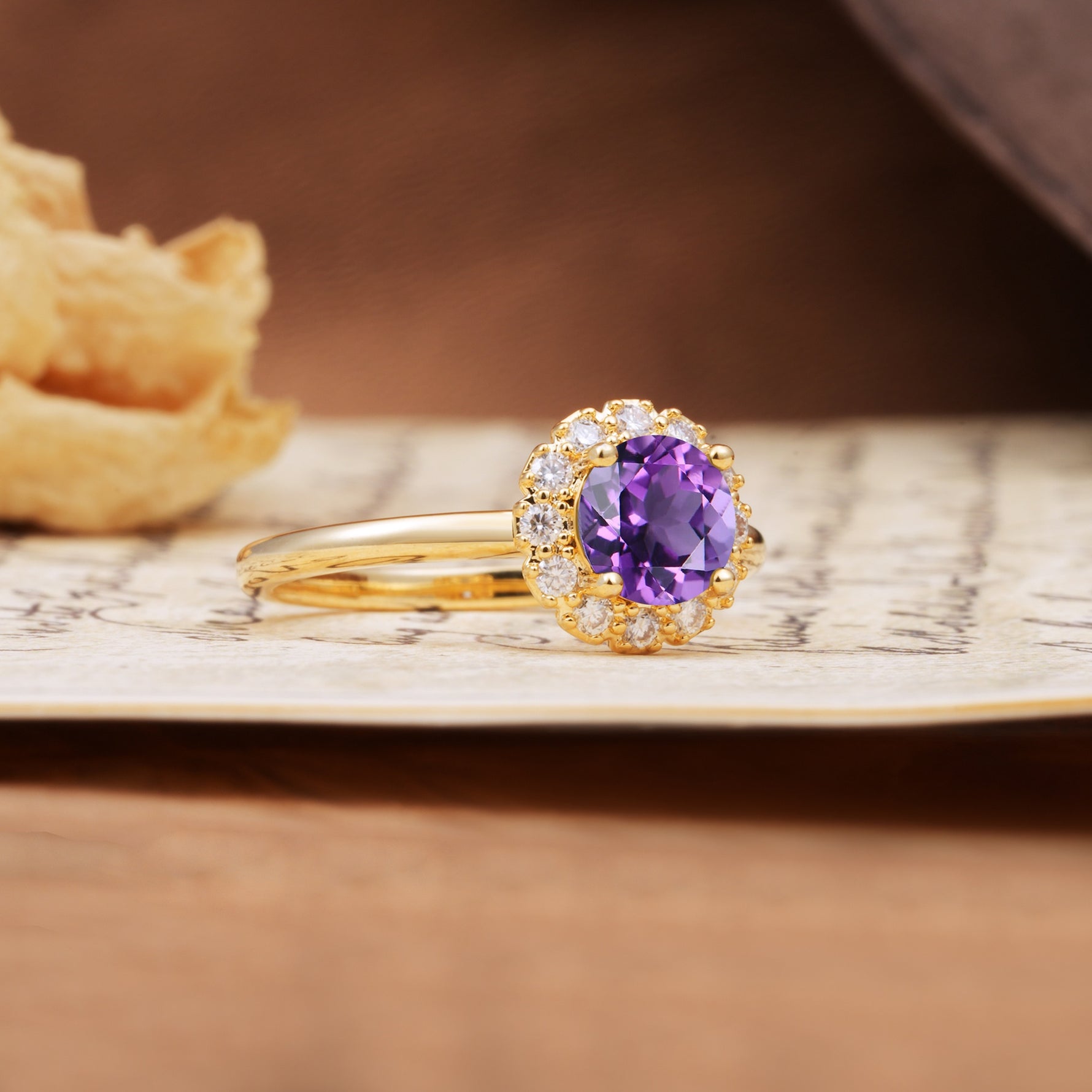 Classic Retro Unique 4-Prong Round Cut Amethyst Engagement Ring - Additional view