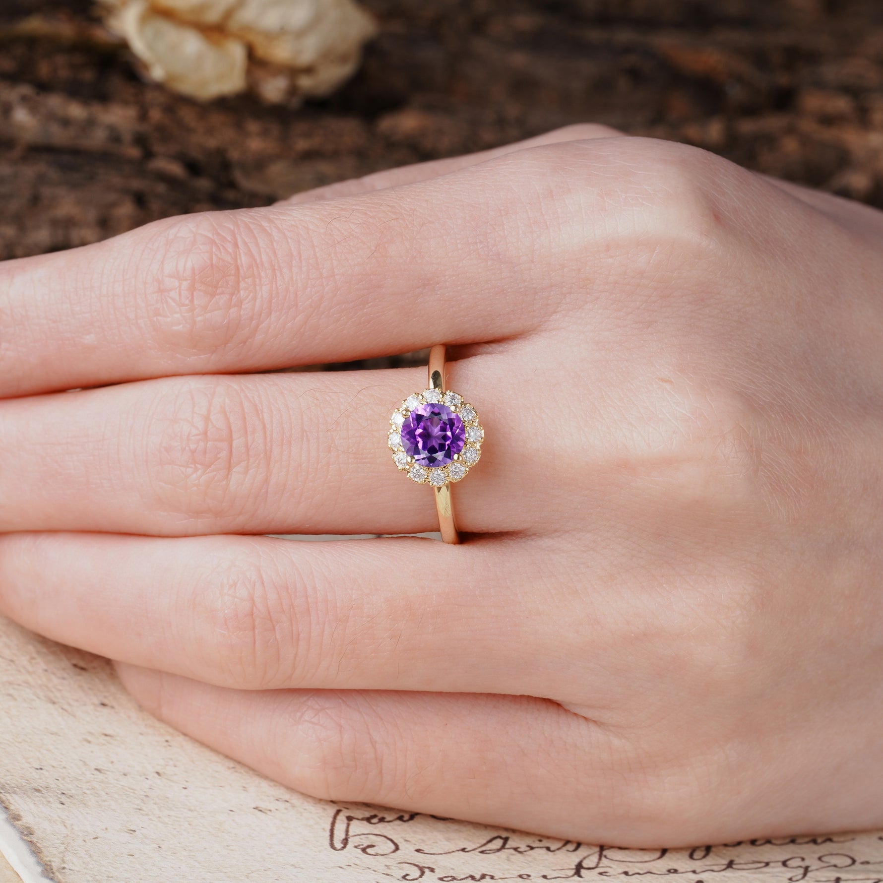 Classic Retro Unique 4-Prong Round Cut Amethyst Engagement Ring - Additional view