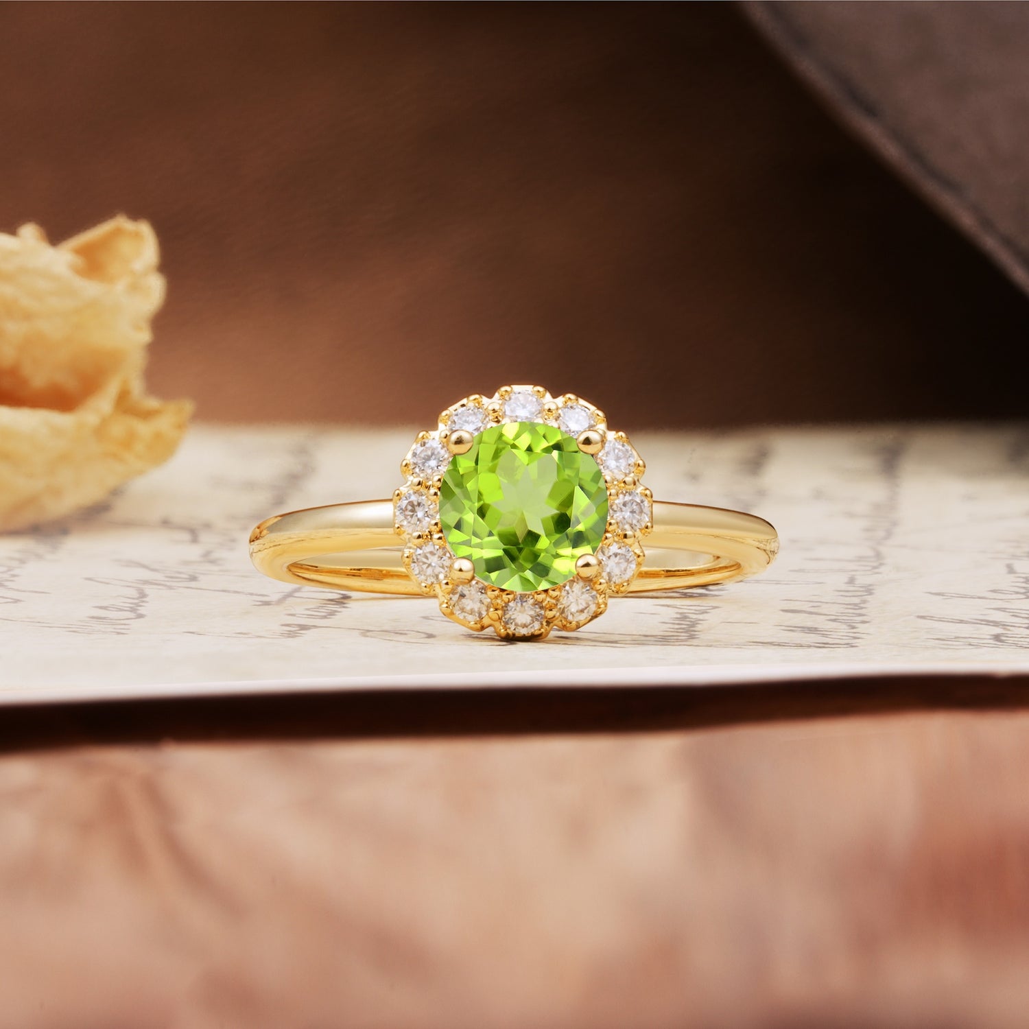 Classic Retro Unique 4-Prong Round Cut Peridot Engagement Ring - Additional view