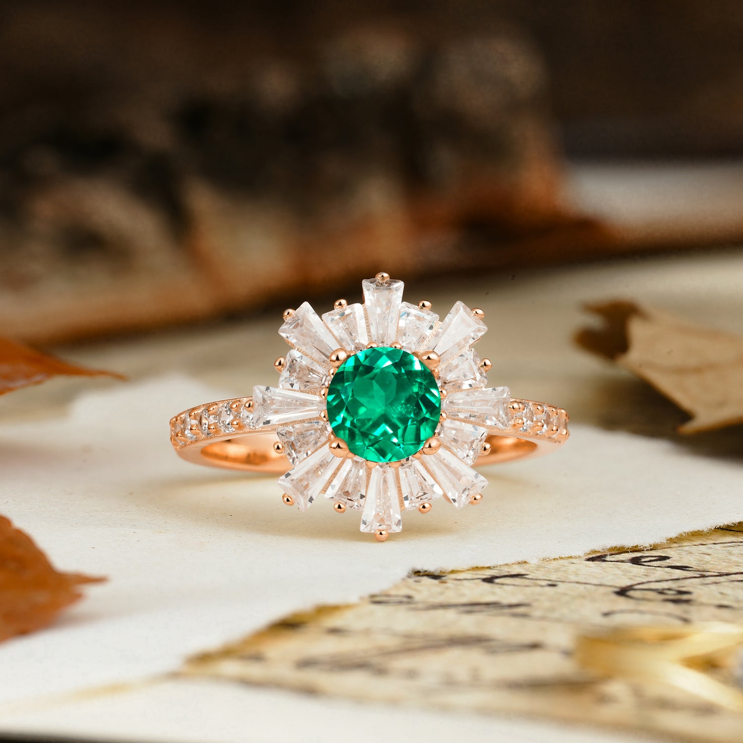 Unique and Creative Sunflower-Shaped 4-Prong Setting with Round Cut Emerald Engagement Ring