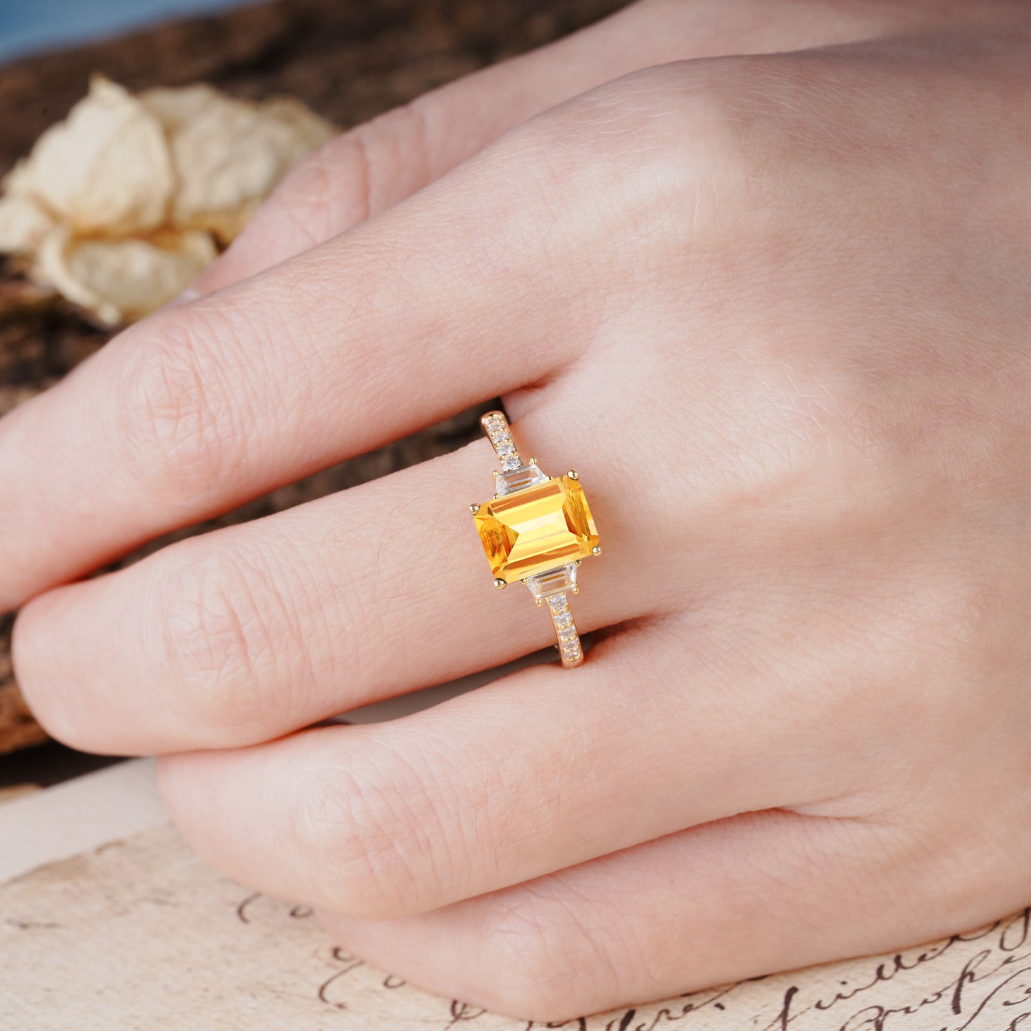 Luxurious Classic 4-Prong Emerald Cut Citrine Three Stones Wedding Ring