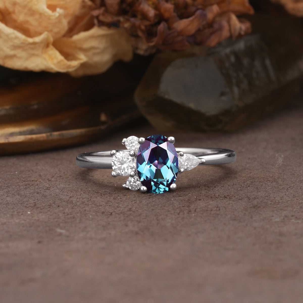 Unique & Classic 4-Prong Setting with Oval-Cut Side Stones Alexandrite Engagement Ring - Additional view