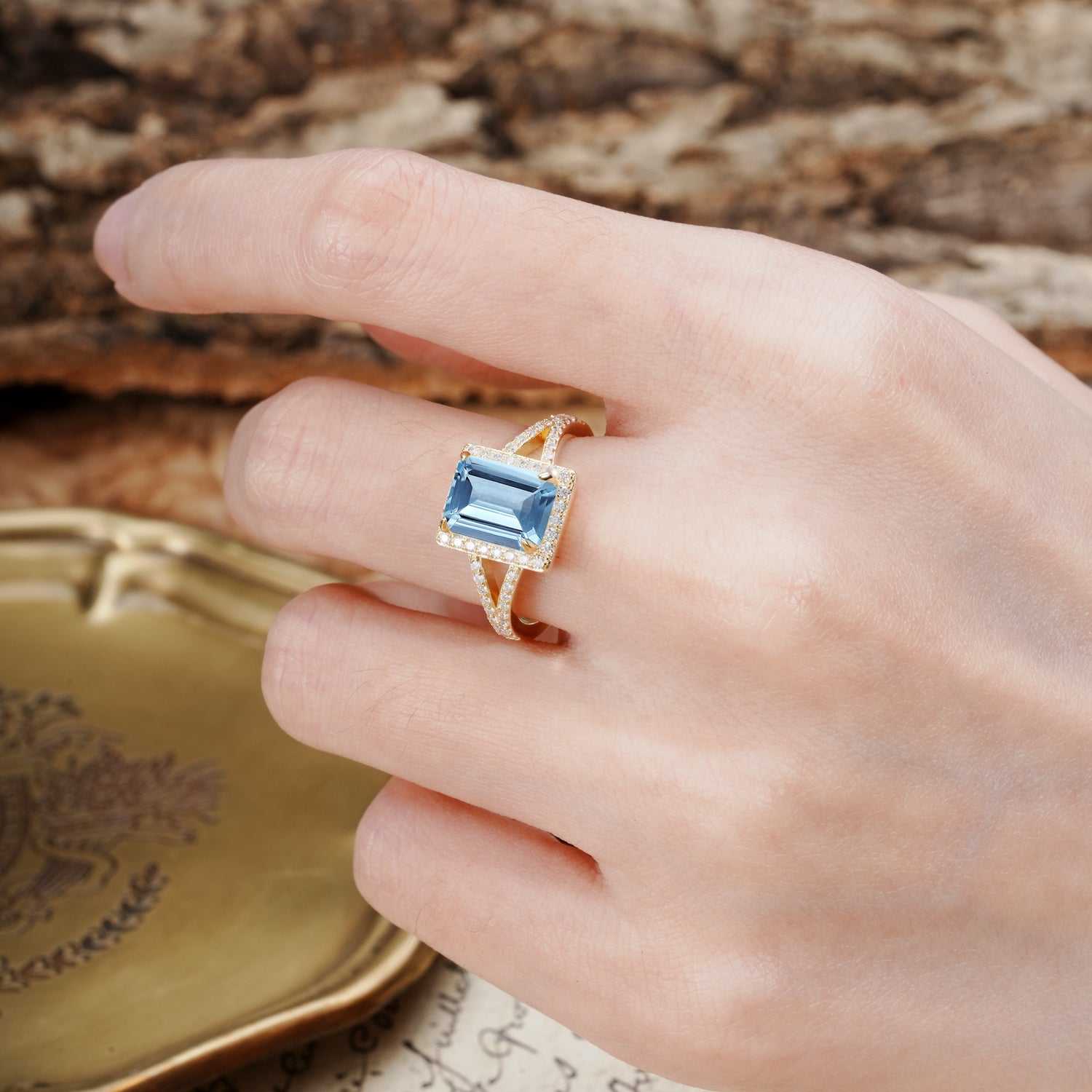 Unique & Classic 4-Prong Emerald Cut Aquamarine Engagement Ring