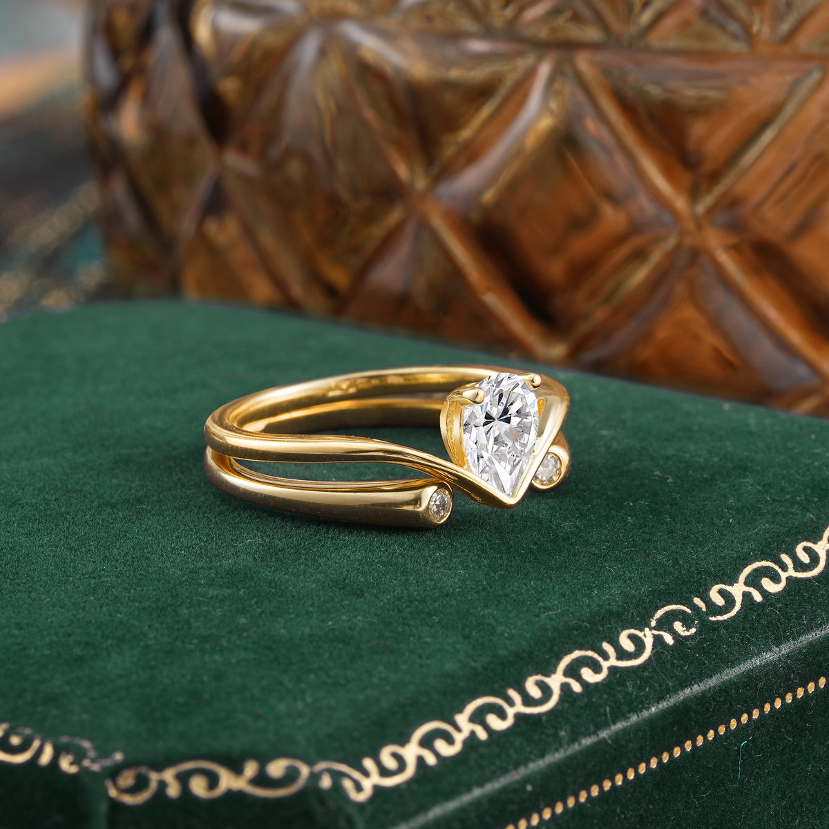 Elegant Pear Cut Lab Diamond  with Curved Split Shank and Flanking Round Brilliant Accents Bridal Ring Set - Rose-Gold