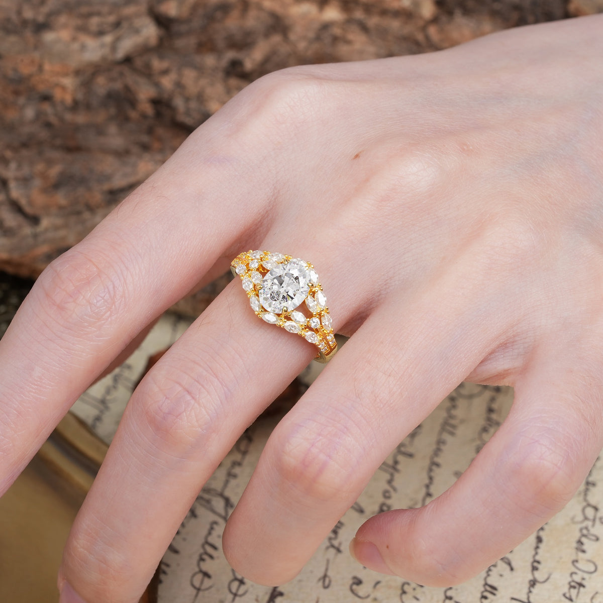 Unique and Luxurious 4-Prong Oval Cut Moissanite Engagement Ring - Additional view