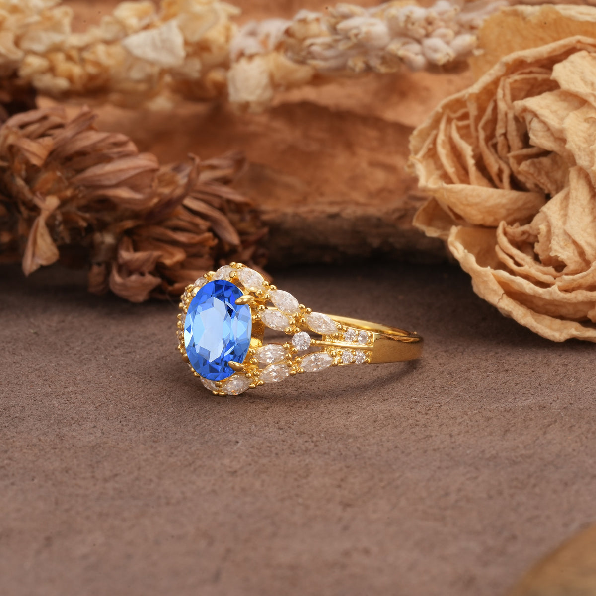 Unique and Luxurious 4-Prong Oval Cut Sapphire Engagement Ring - Additional view
