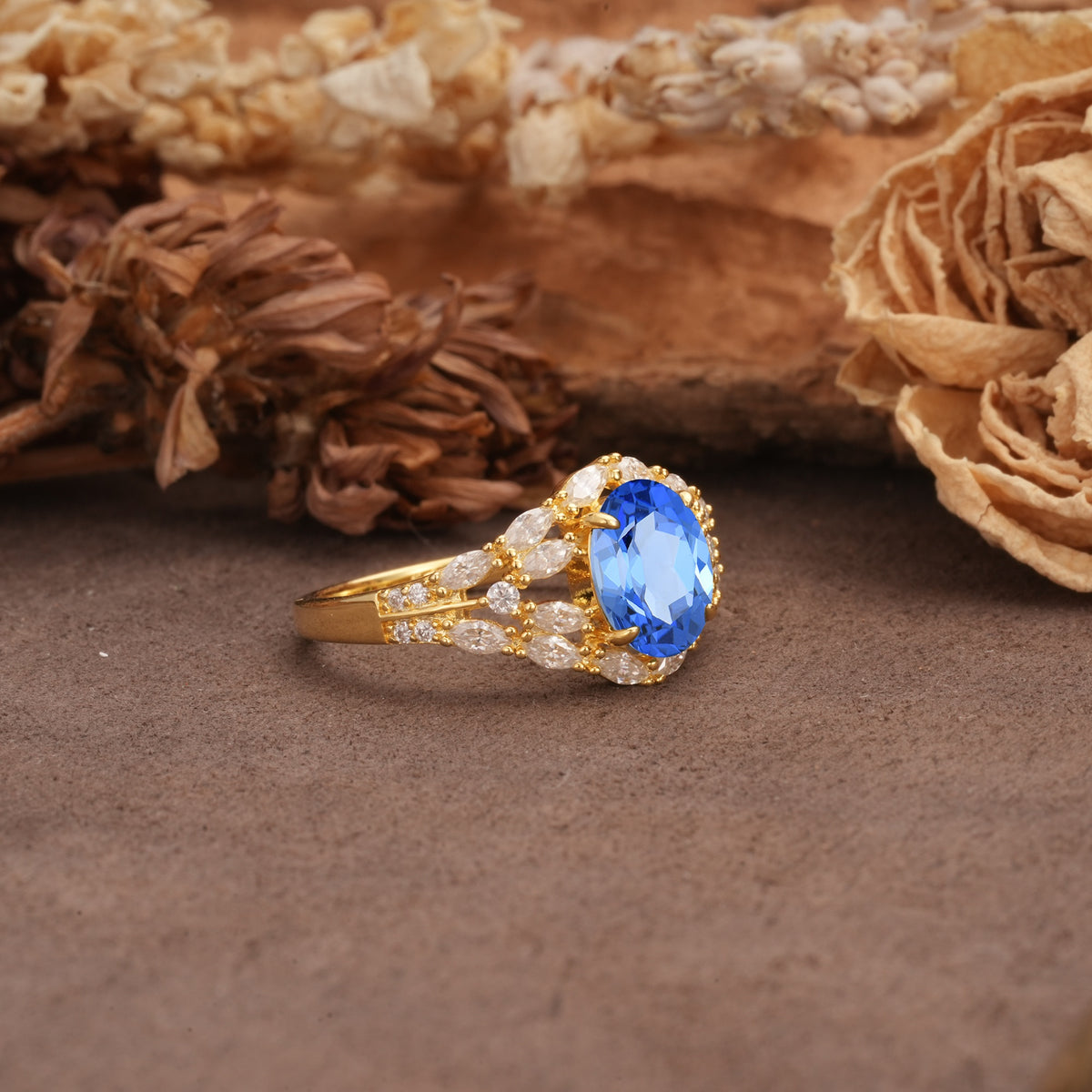 Unique and Luxurious 4-Prong Oval Cut Sapphire Engagement Ring - Additional view