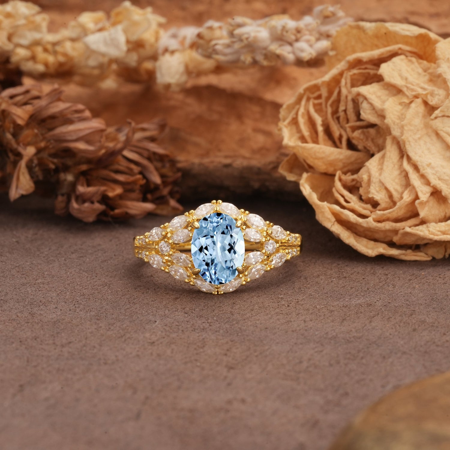 Unique and Luxurious 4-Prong Oval Cut Aquamarine Engagement Ring