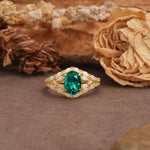 Unique and Luxurious 4-Prong Oval Cut Emerald Engagement Ring - Additional view