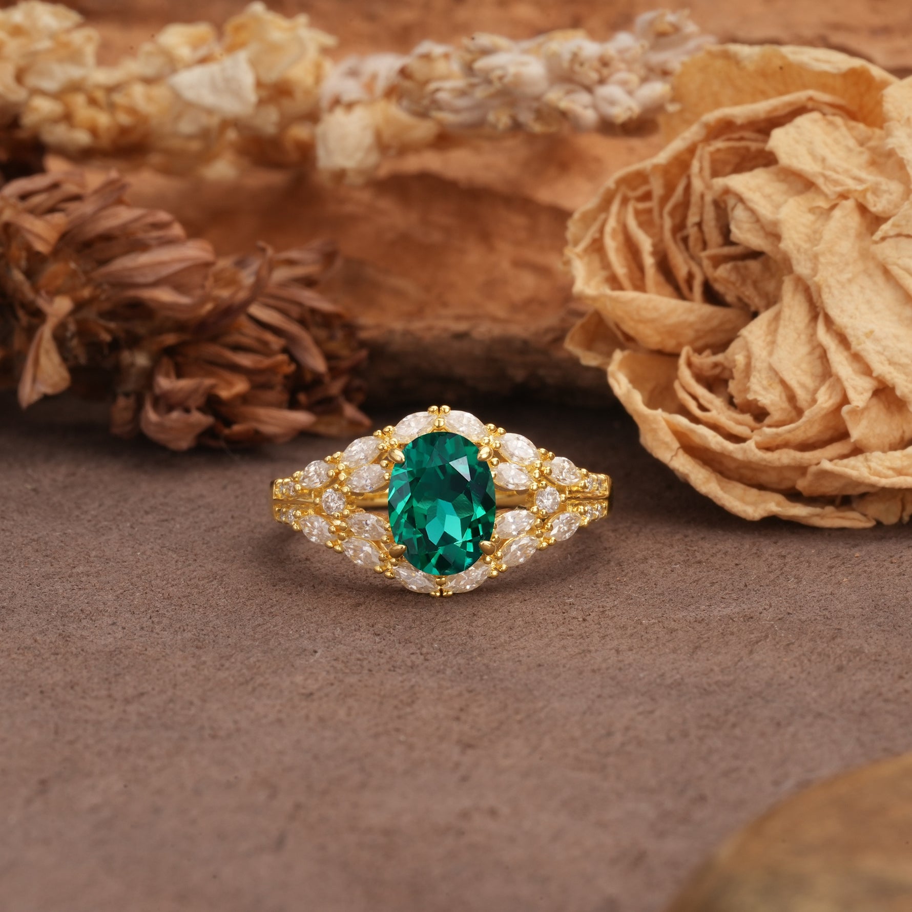 Unique and Luxurious 4-Prong Oval Cut Emerald Engagement Ring - Additional view