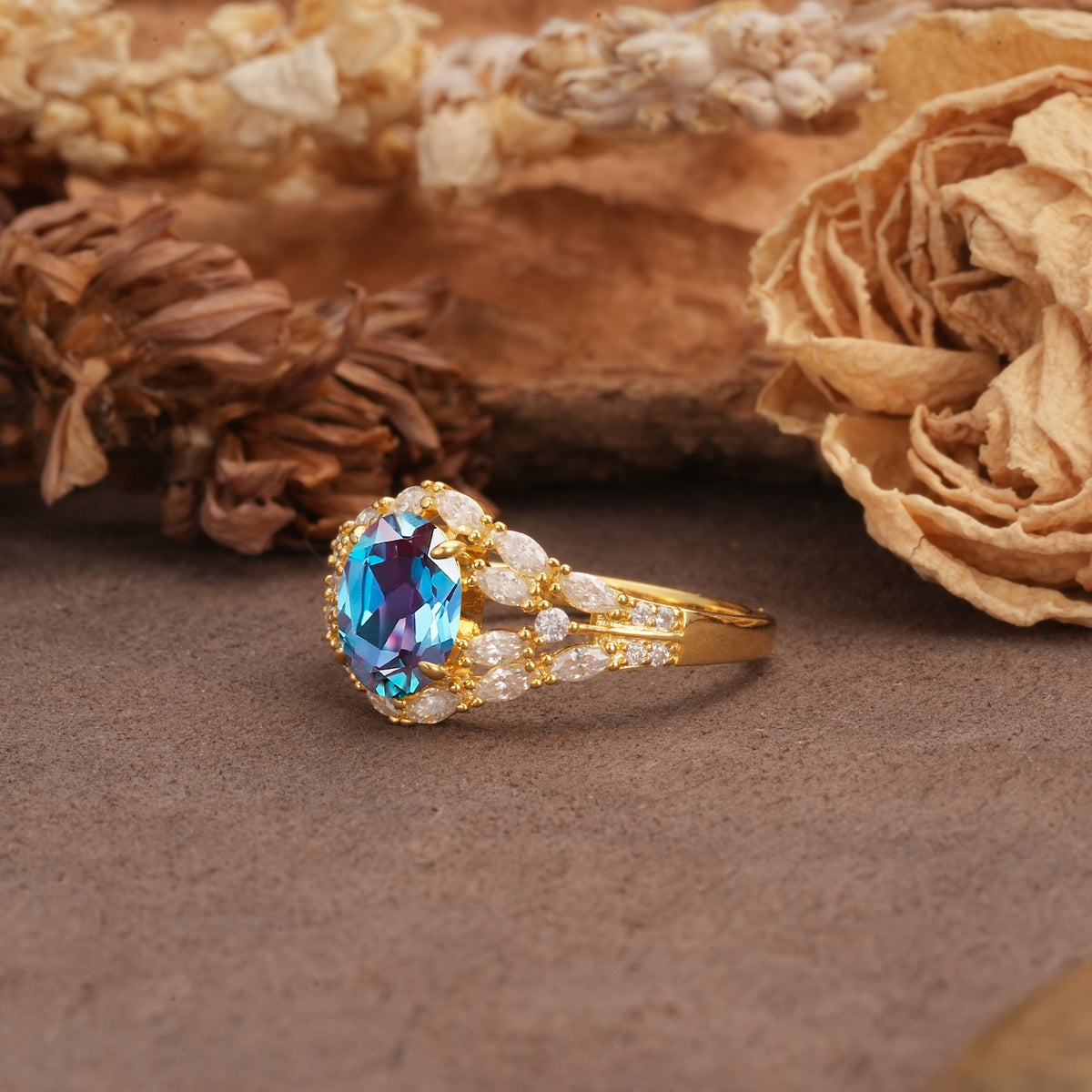 Unique and Luxurious 4-Prong Oval Cut Alexandrite Engagement Ring - Additional view