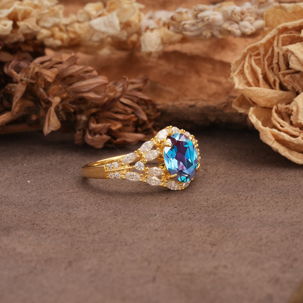 Unique and Luxurious 4-Prong Oval Cut Alexandrite Engagement Ring - Additional view