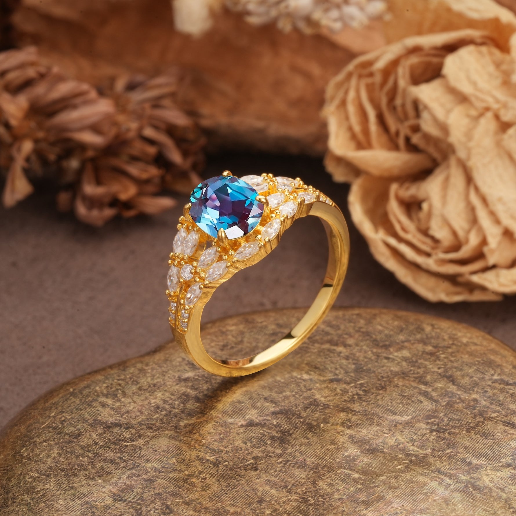 Unique and Luxurious 4-Prong Oval Cut Alexandrite Engagement Ring - Additional view