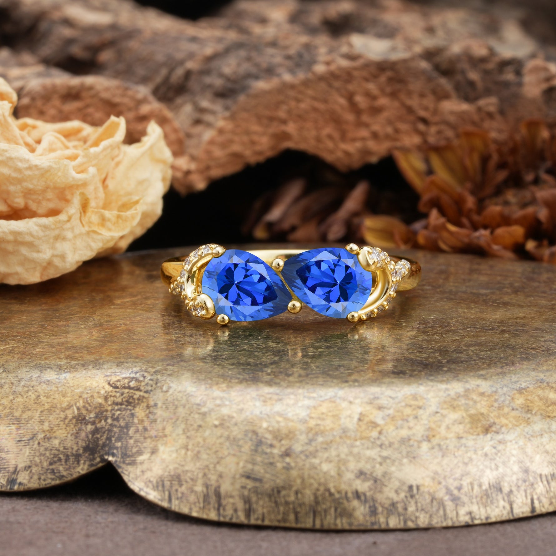 Uniquely Creative 3-Prong Double Pear-Cut Sapphire Two Stones Wedding Ring - Additional view