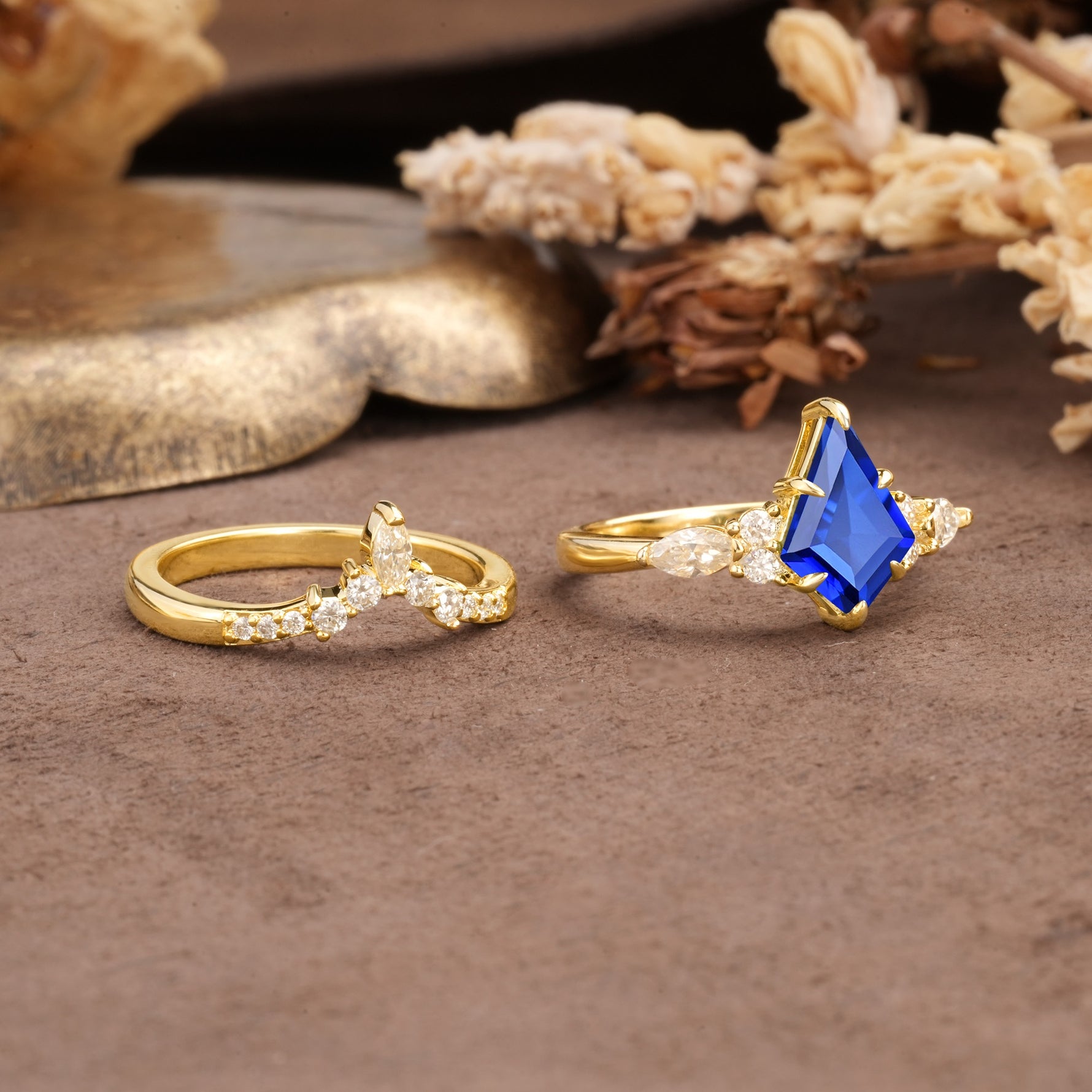 Vintage Milgrain Floral Kite Cut Sapphire Bridal ring set - Additional view