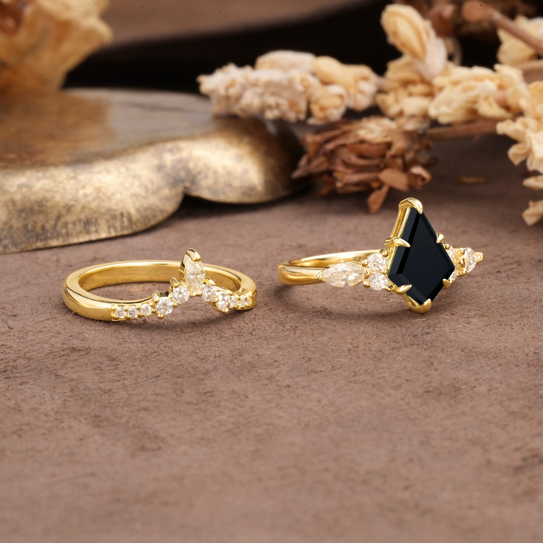 Vintage Milgrain Floral Kite Cut Black Onyx Bridal ring set - Additional view
