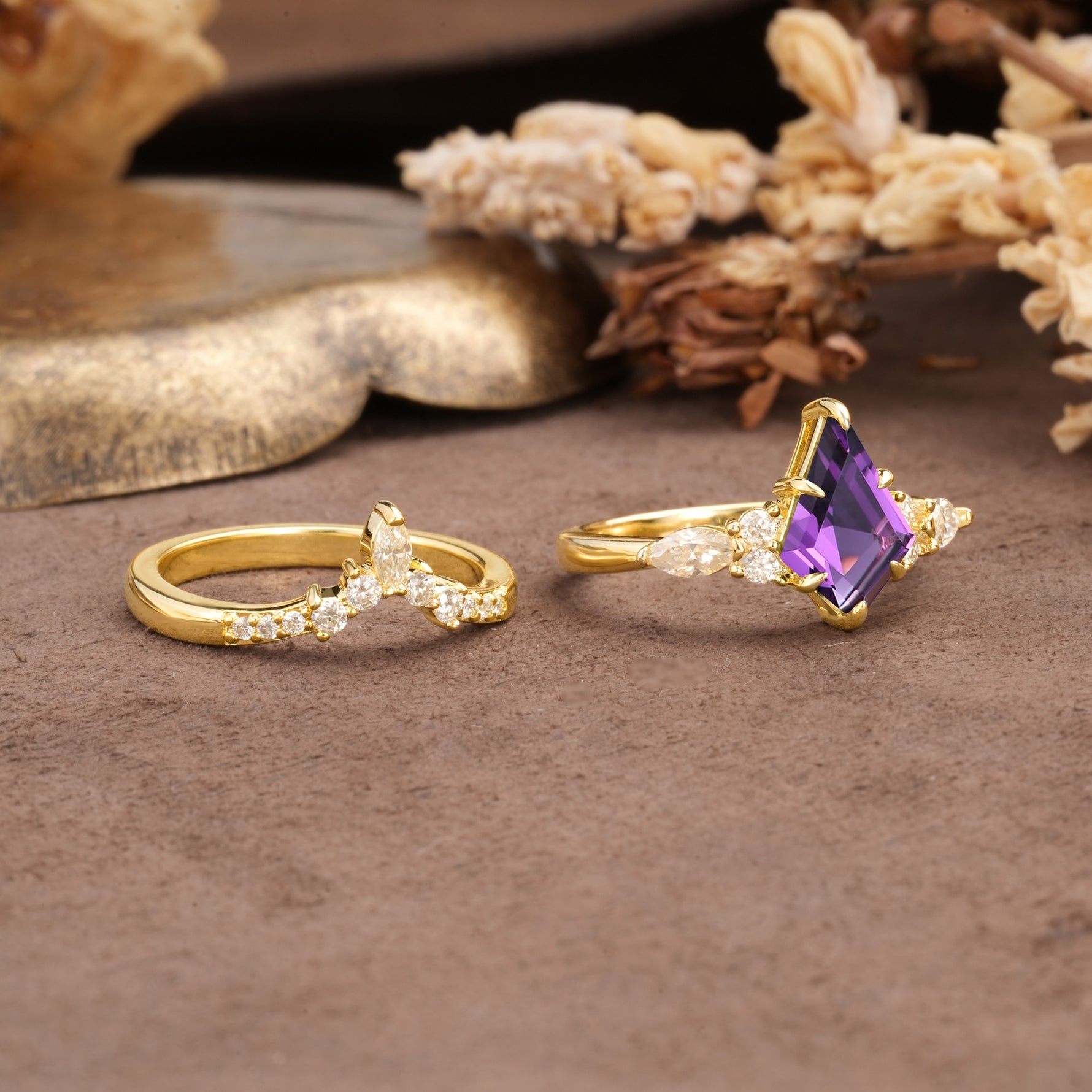 Vintage Milgrain Floral Kite Cut Amethyst Bridal ring set - Additional view