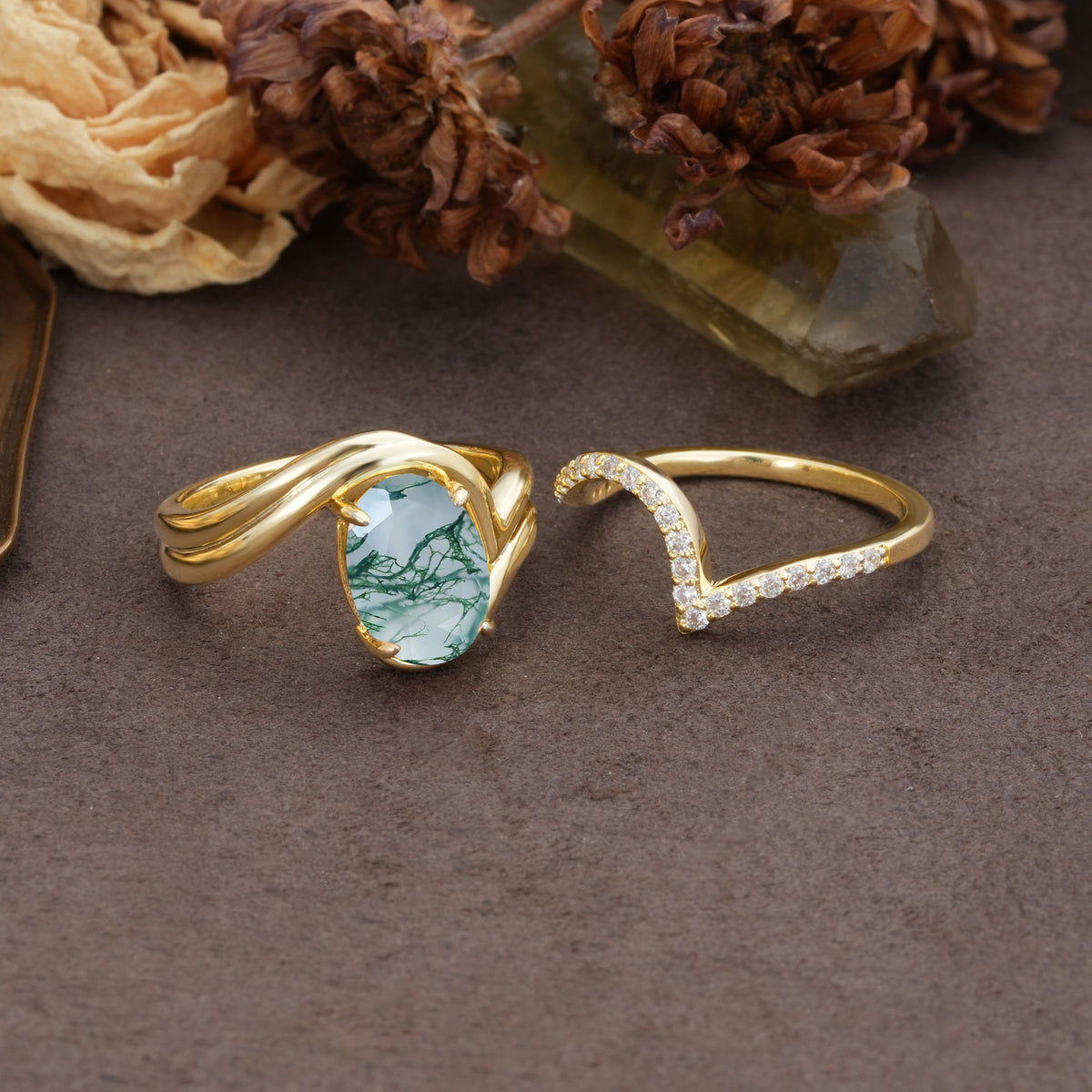 Unique Twisted, Entwined 4-Prong Oval-Cut Moss Agate Bridal Ring Set - Additional view