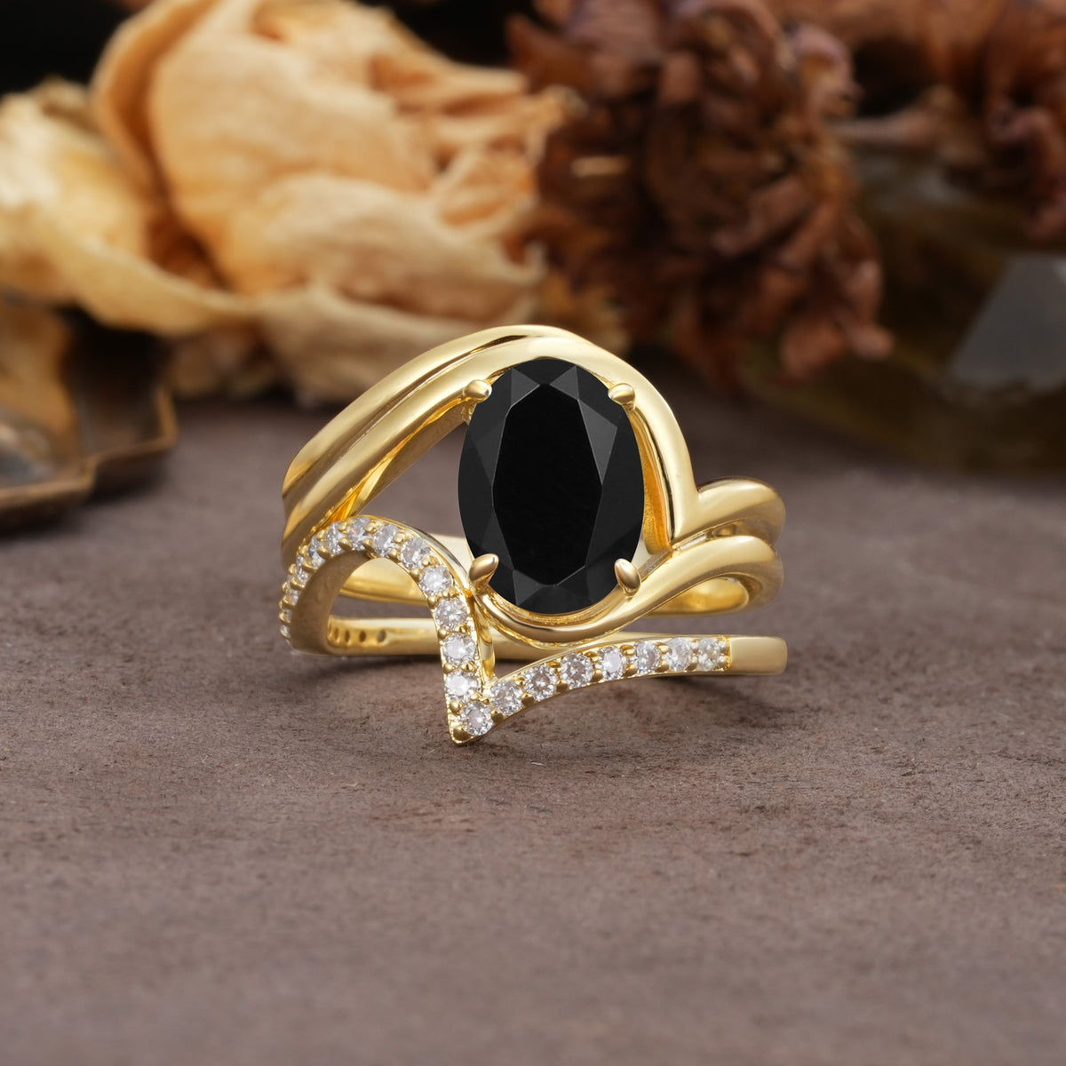 Unique Twisted, Entwined 4-Prong Oval-Cut Black Onyx Bridal Ring Set - Yellow-Gold