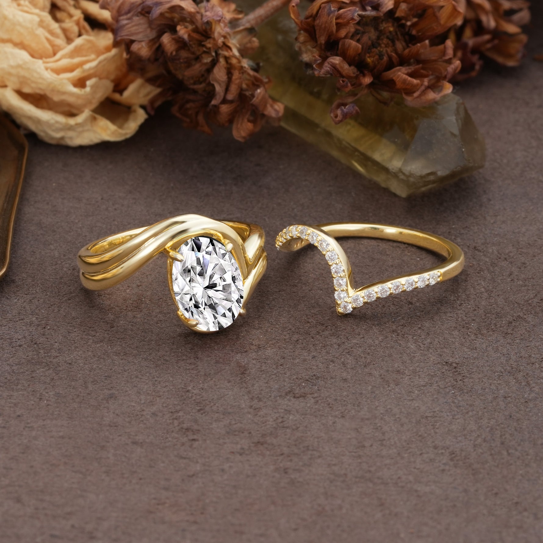 Unique Twisted, Entwined 4-Prong Oval-Cut Lab Diamond Bridal Ring Set - Additional view