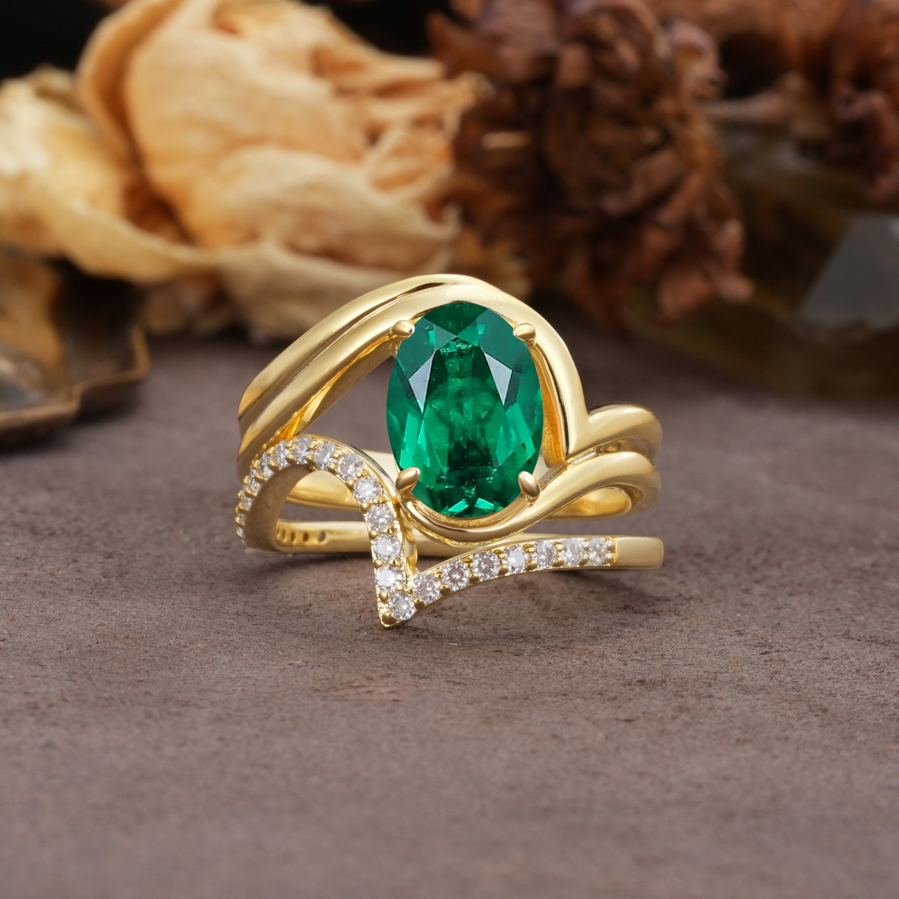 Unique Twisted, Entwined 4-Prong Oval-Cut Emerald Bridal Ring Set - Yellow-Gold