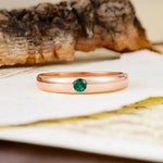 Classic Retro Embedded Round Cut Emerald Wedding Ring - Additional view