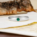 Classic Retro Embedded Round Cut Emerald Wedding Ring - Additional view
