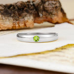 Classic Retro Embedded Round Cut Peridot Wedding Ring - Additional view