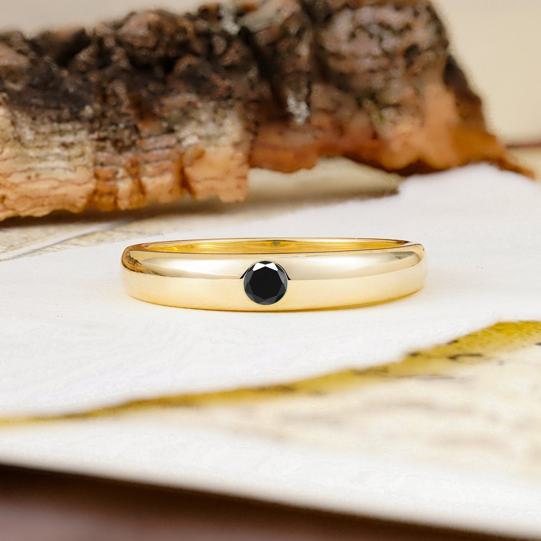 Classic Retro Embedded Round Cut Black Onyx Wedding Ring - Additional view