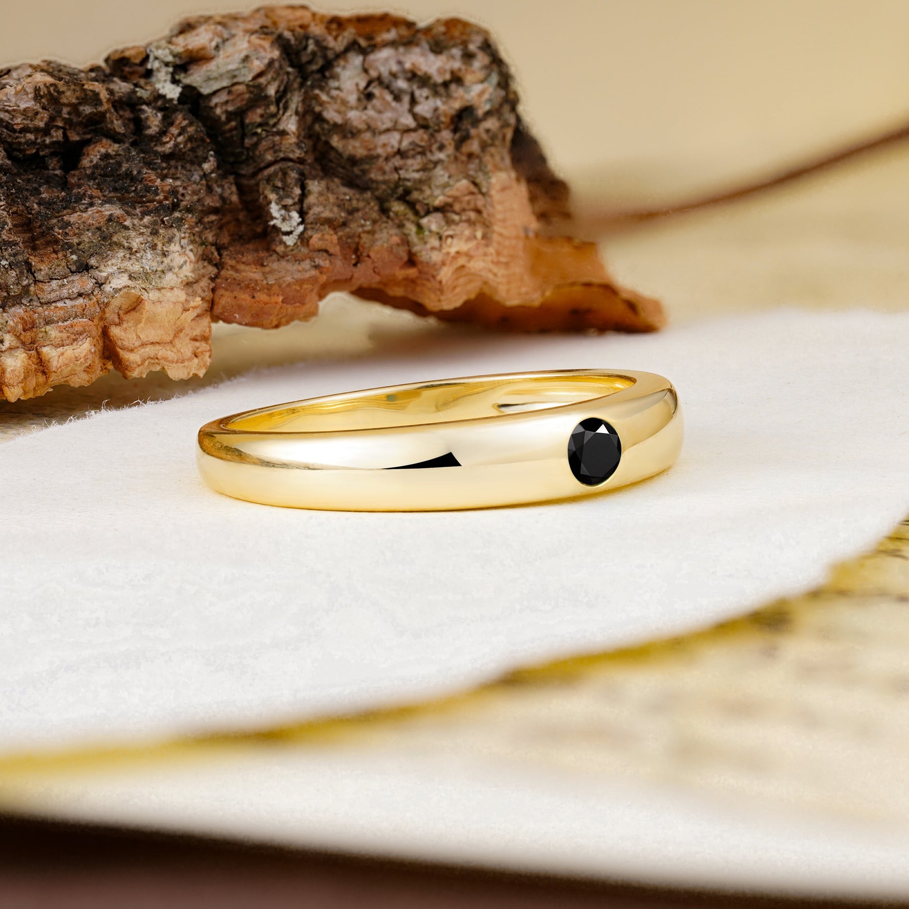 Classic Retro Embedded Round Cut Black Onyx Wedding Ring - Additional view