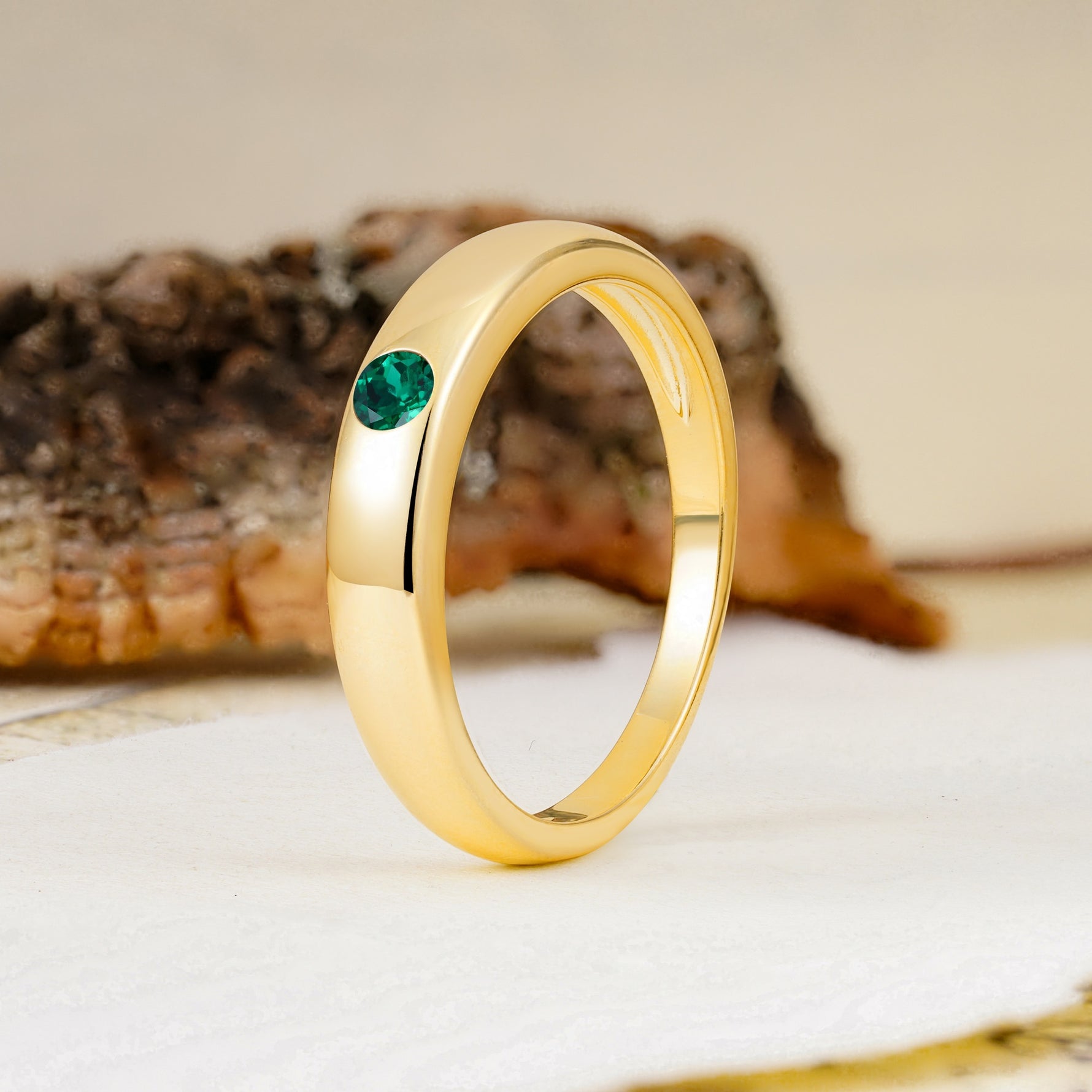 Classic Retro Embedded Round Cut Emerald Wedding Ring - Additional view